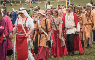 Ealdormere marches across the field at Pennsic